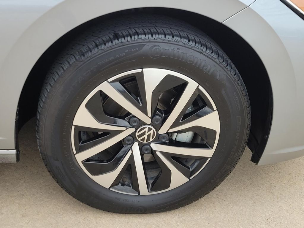 used 2023 Volkswagen Jetta car, priced at $17,200