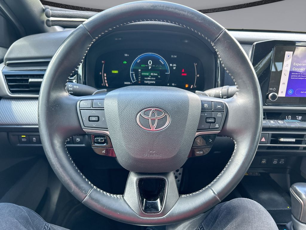 Thumbnail: 2025 Toyota Camry - 15