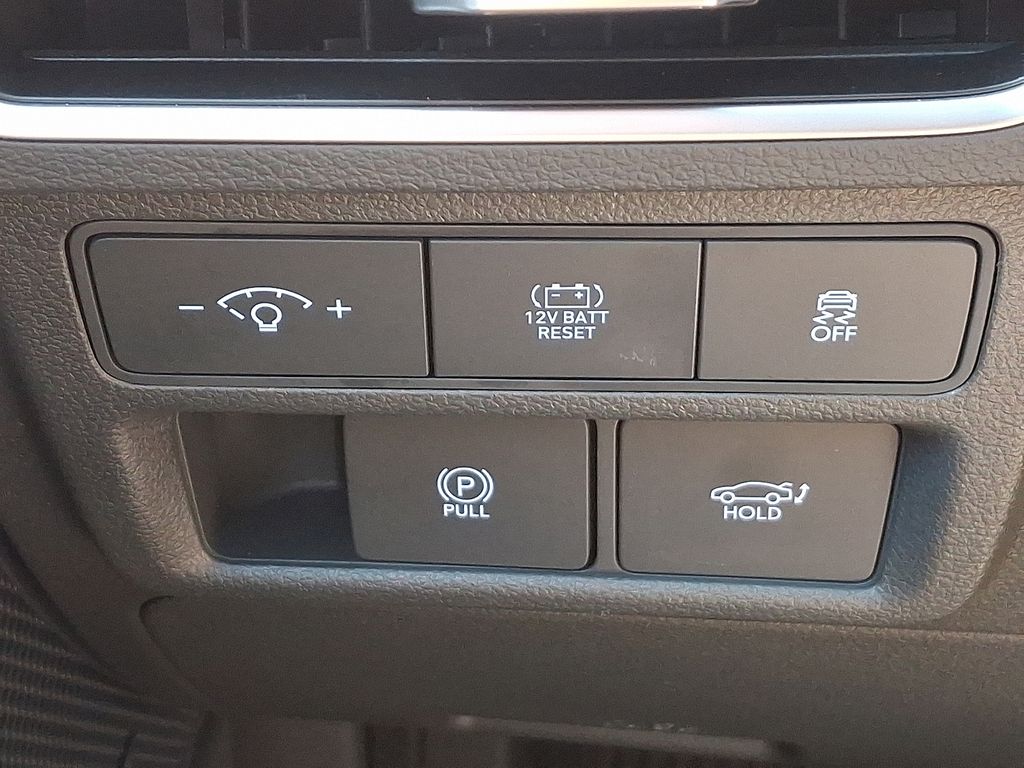 Thumbnail: 2024 Hyundai Sonata - 24