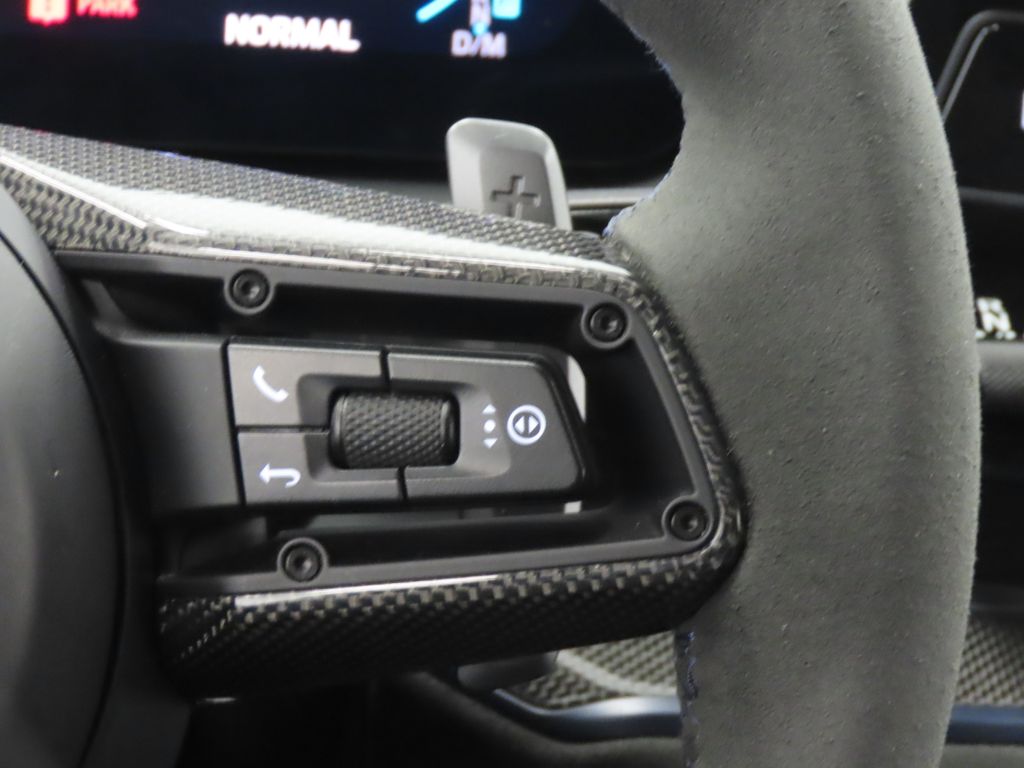 Thumbnail: 2024 Porsche  - 20