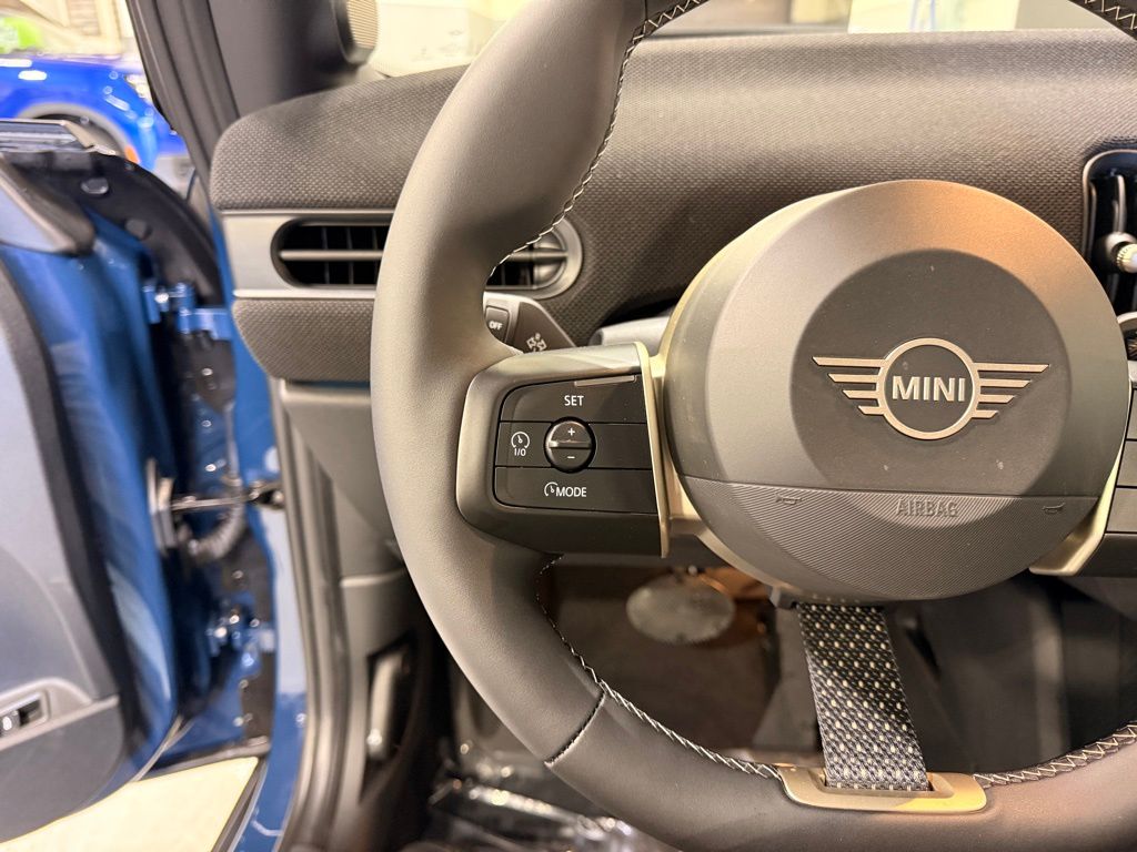 Thumbnail: 2026 MINI Cooper - 13