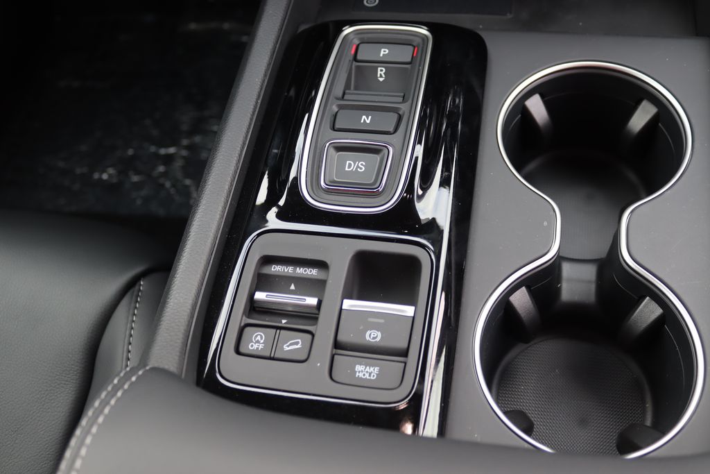 Thumbnail: 2025 Honda Pilot - 24