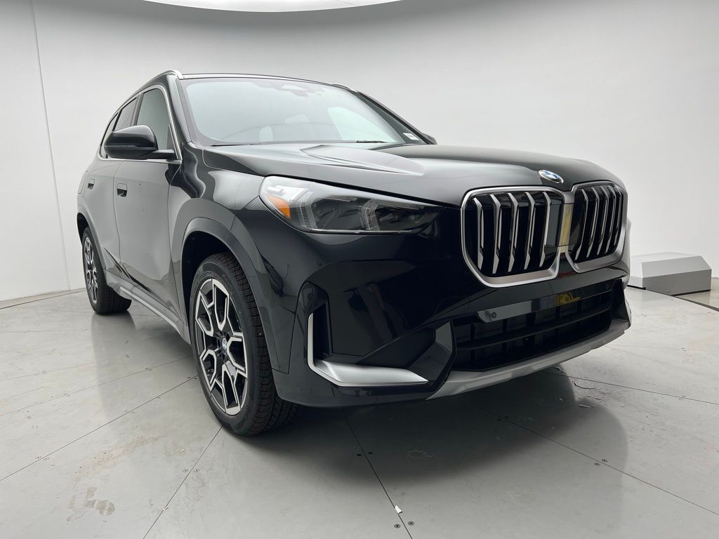 Thumbnail: 2026 BMW X1 - 2