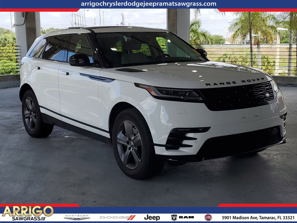 2025 Land Rover Range Rover Velar media 1