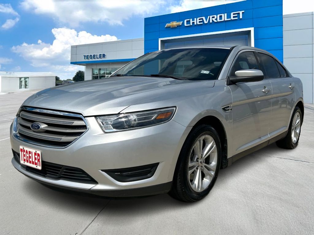 2018 Ford Taurus SEL FWD