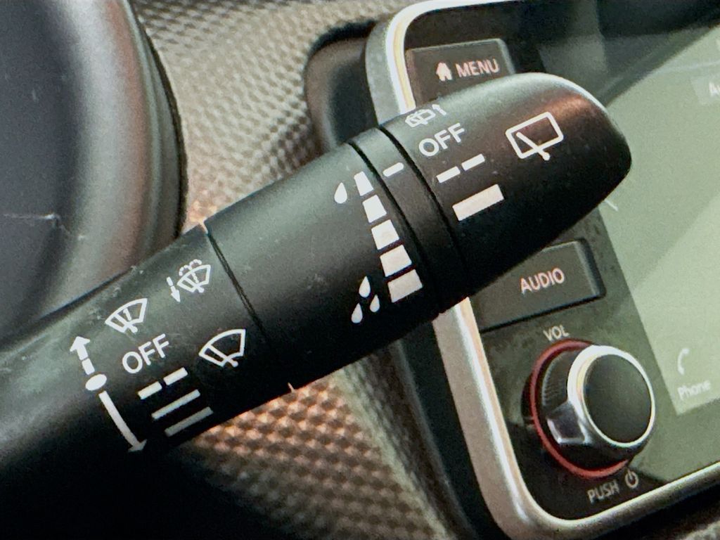 Used Car 2020 Nissan Kicks  Sv For Sale Under $15,000 In Austin, Texas