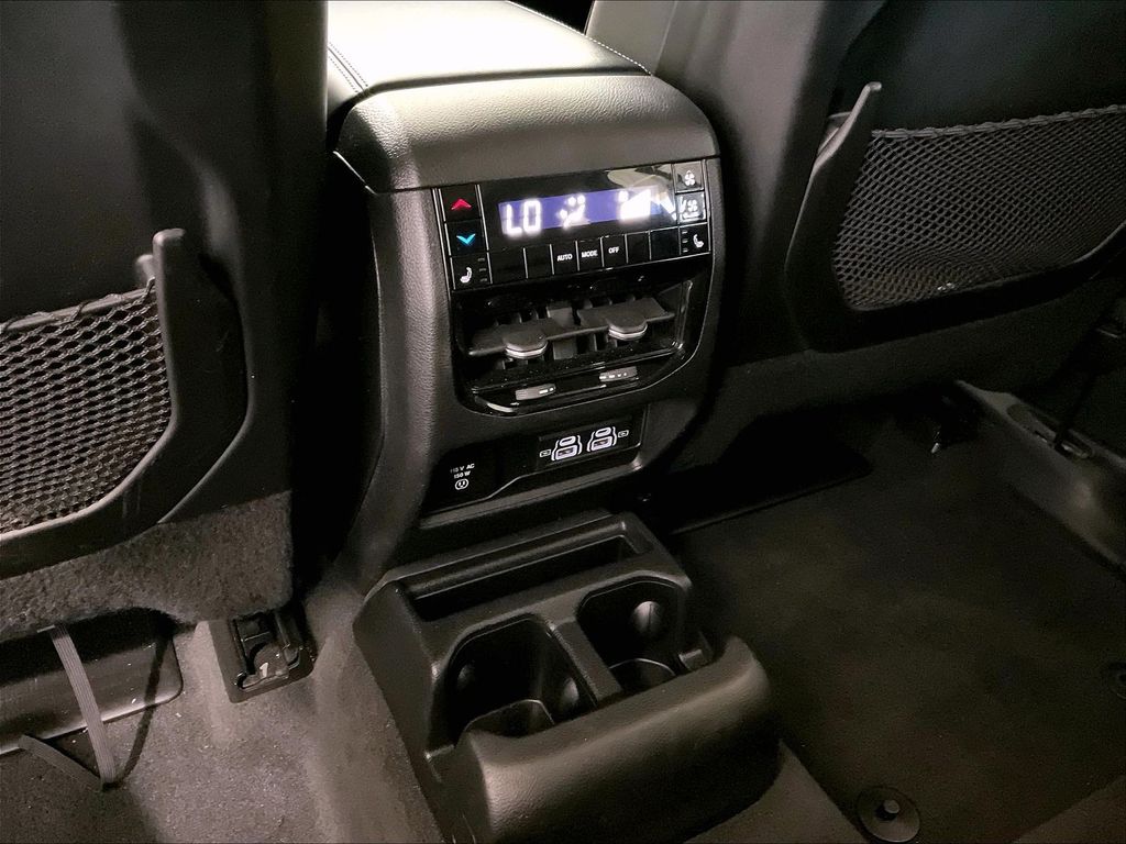 2021 Jeep Grand Cherokee L — photo 29