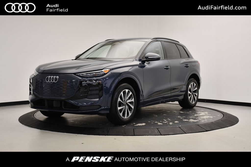 2025 Audi e-tron Premium -
                Fairfield, CT