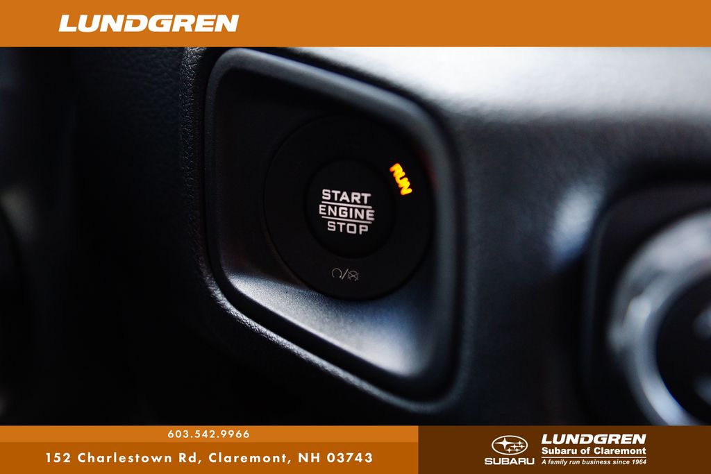 Used 2025 Jeep Wrangler SUV