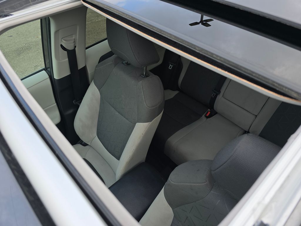 Used 2024 Gray Toyota XLE image 23