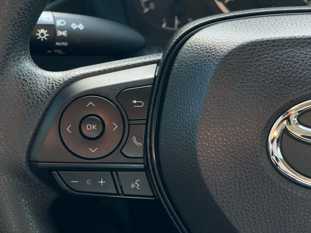 Thumbnail: 2022 Toyota Corolla - 15