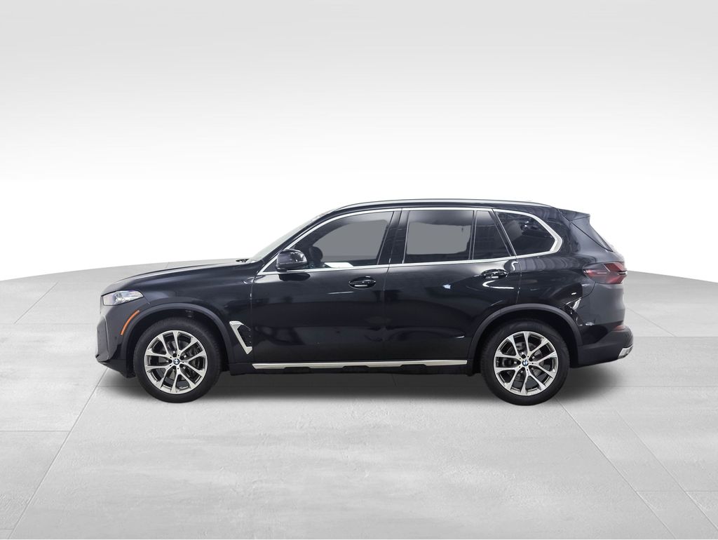 Thumbnail: 2024 BMW X5 - 2