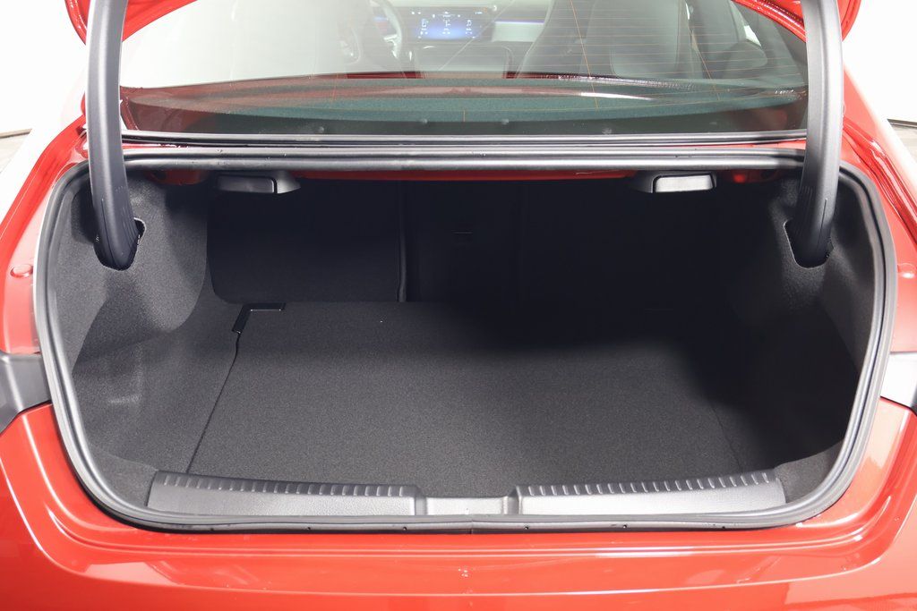 2025 Mercedes-Benz CLA 250 8