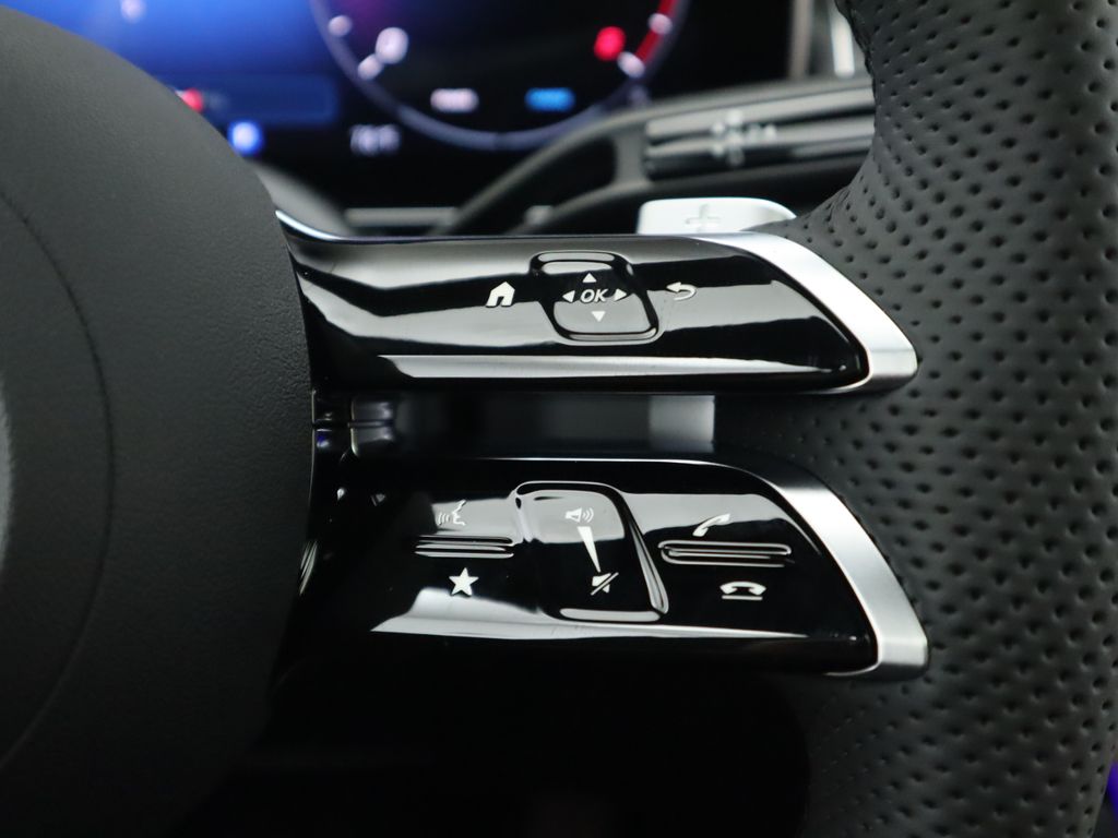 Thumbnail: 2026 Mercedes-Benz GLC - 13