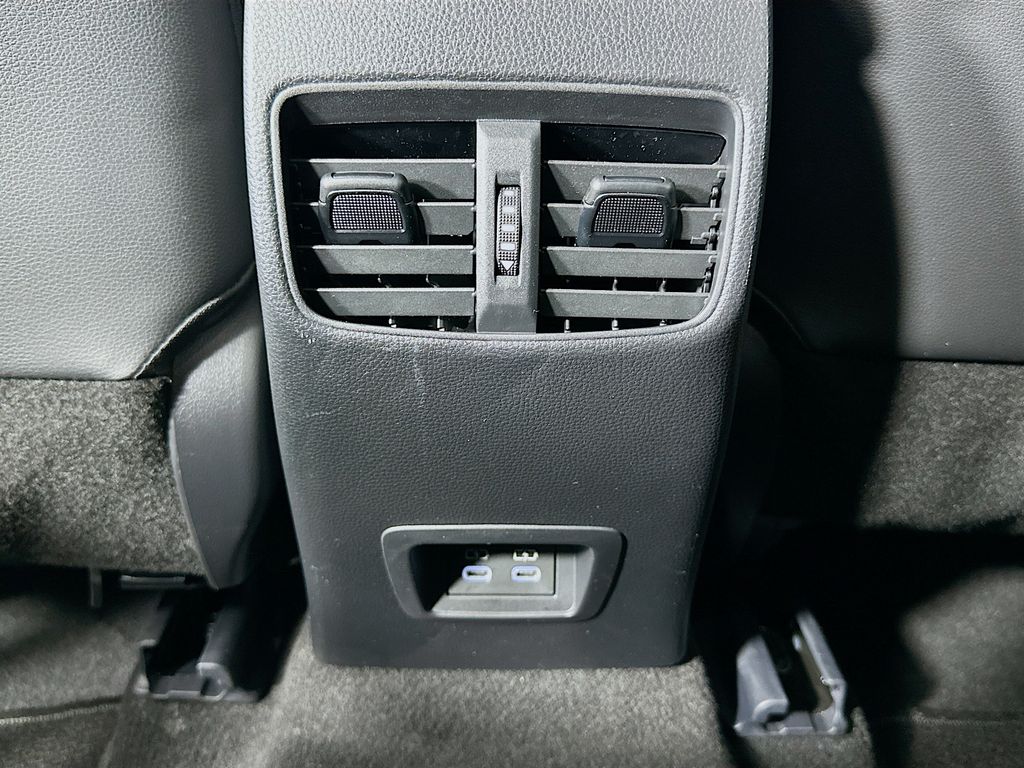 Thumbnail: 2024 Toyota Corolla Cross - 25