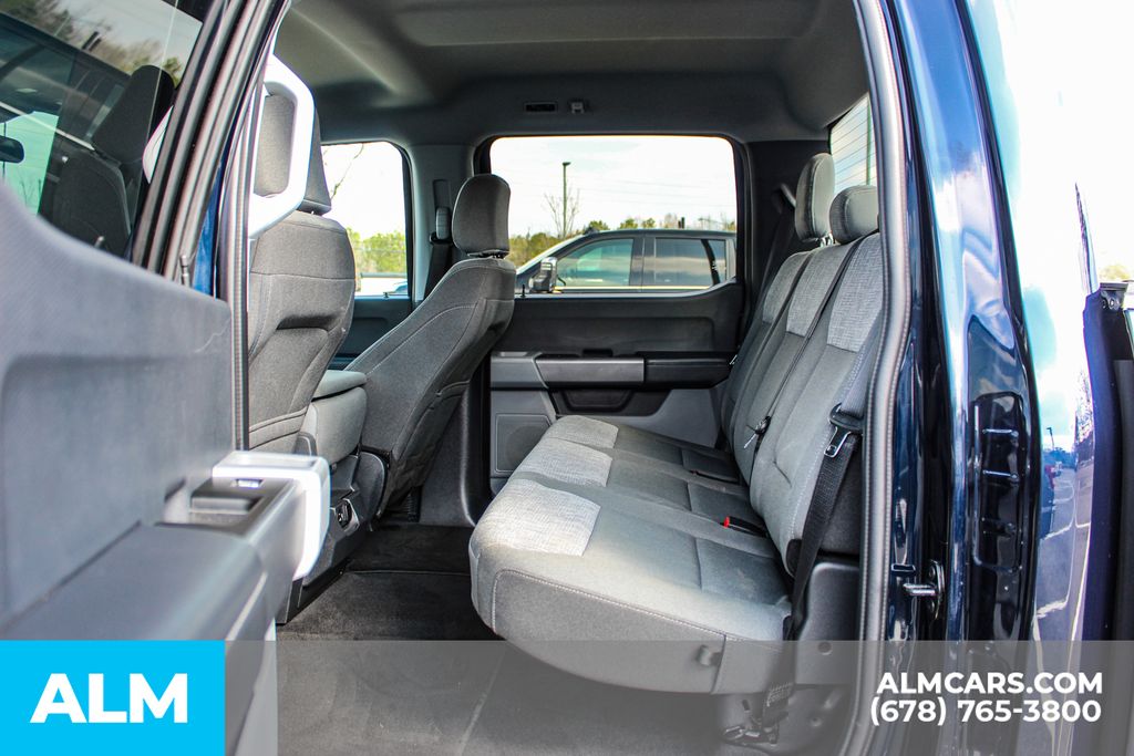2023 Ford F-150 XLT photo 17