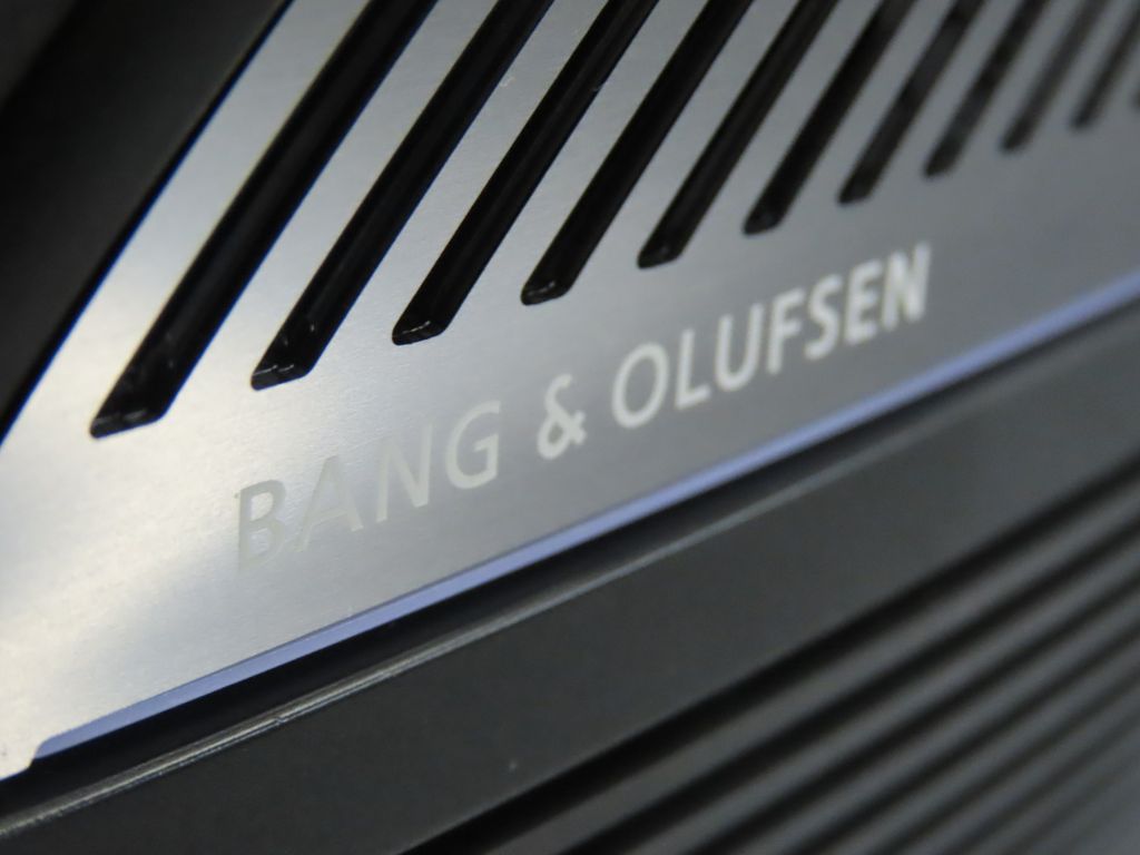 Thumbnail: 2026 Audi SQ7 - 28