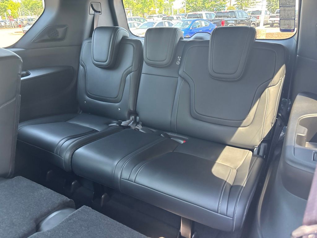 New 2026 Gray Nissan PRO-4X image 16