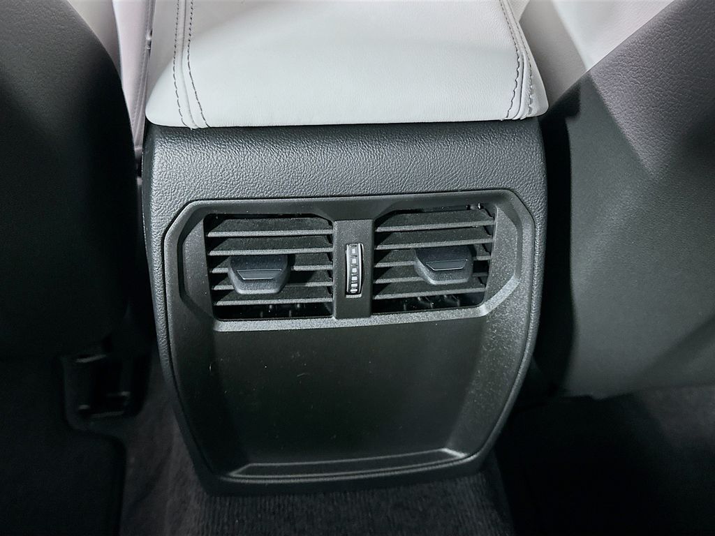 Thumbnail: 2026 BMW M4 - 18