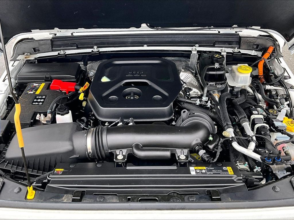2024 Jeep Wrangler — photo 30