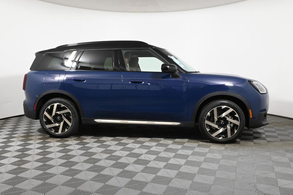 Thumbnail: 2026 MINI Cooper Countryman - 8