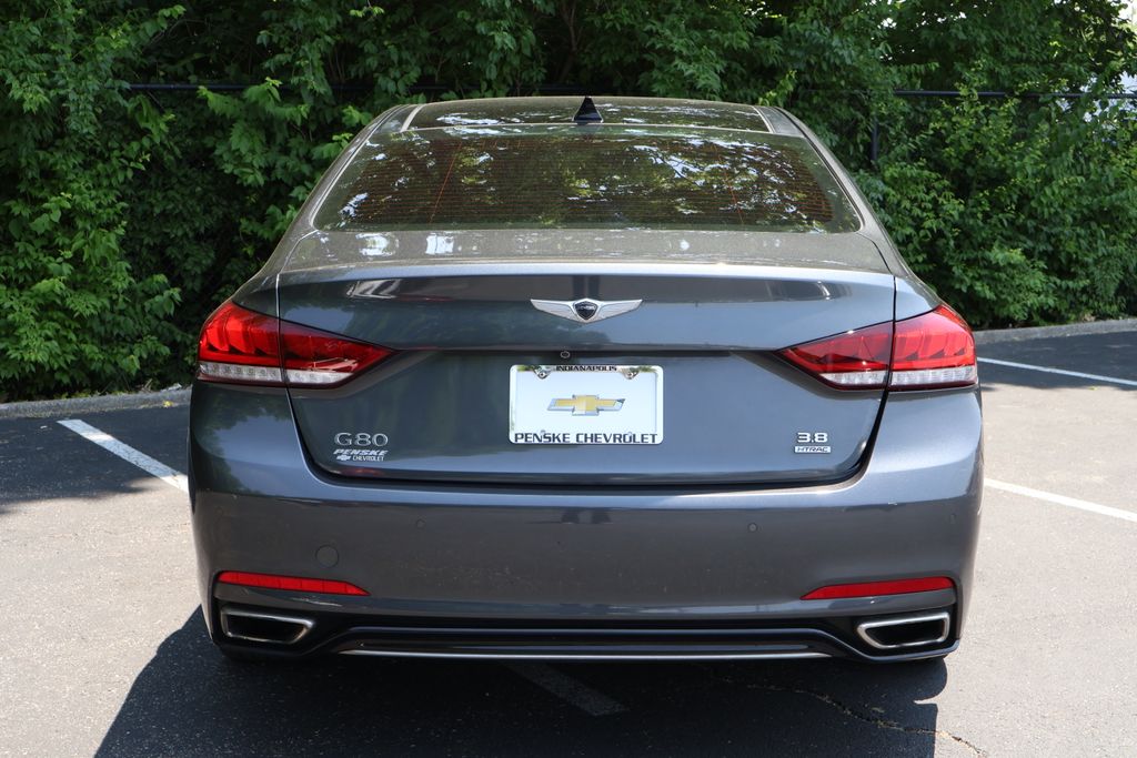 Thumbnail: 2018 Genesis G80 - 6