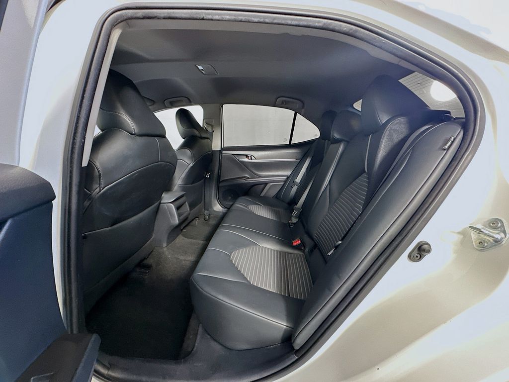 Thumbnail: 2021 Toyota Camry - 23