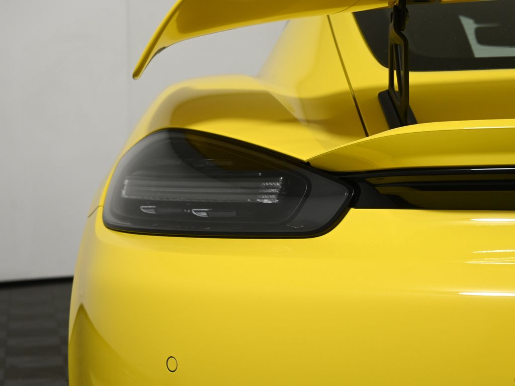 2021 Porsche 718 Cayman GT4 13