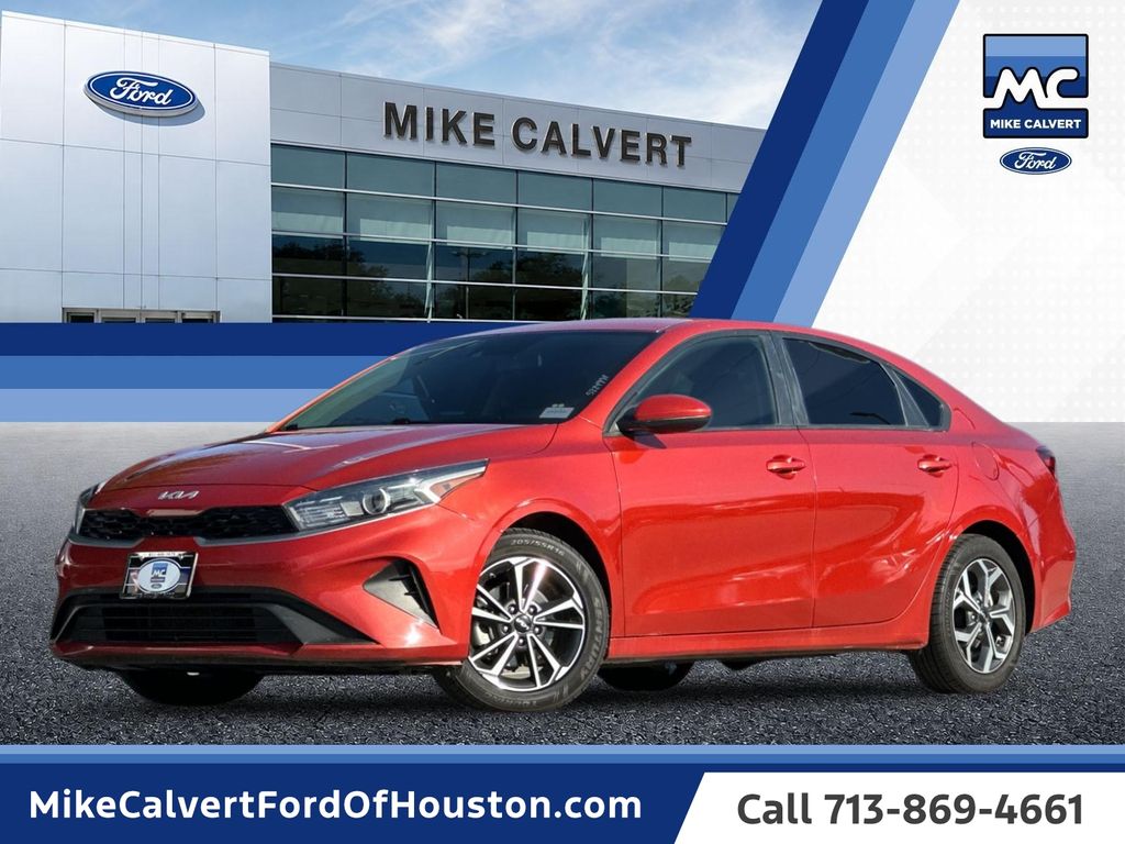 Fire 2024 Kia Forte Sedan Front-Wheel Drive Continuously Variable Transmission