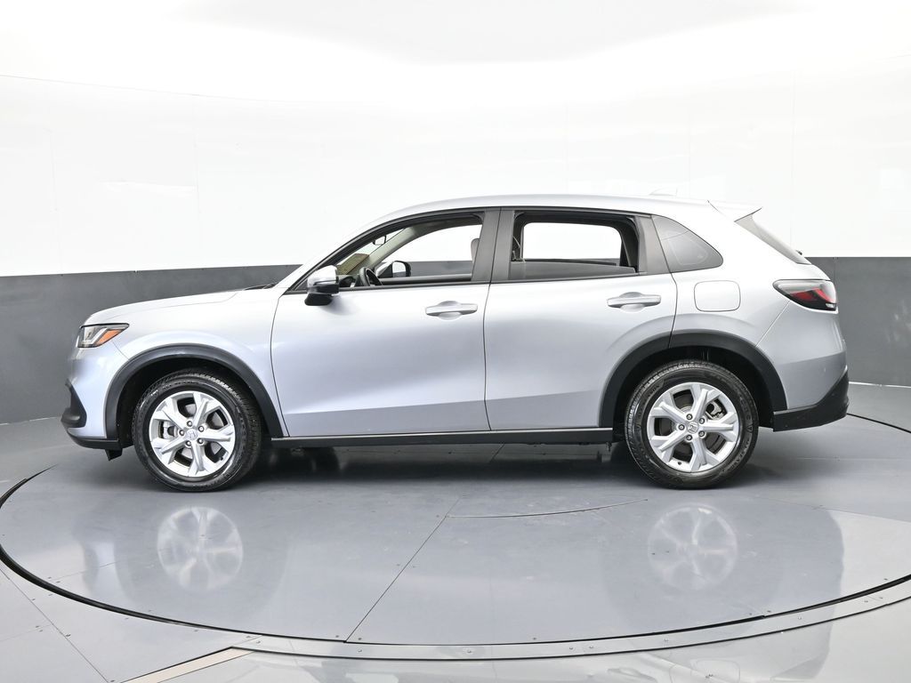 Used 2023 Gray Honda LX image 3