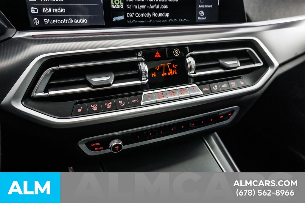 Used 2022 White BMW xDrive40i image 42