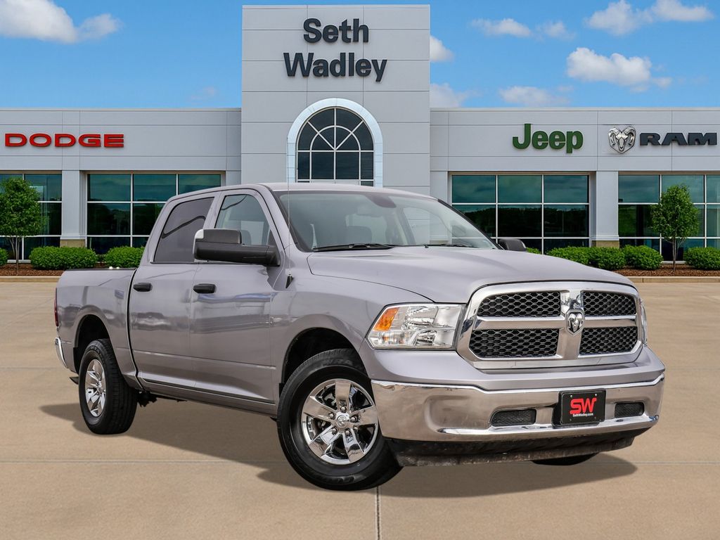 2023 Ram 1500 Classic SLT 