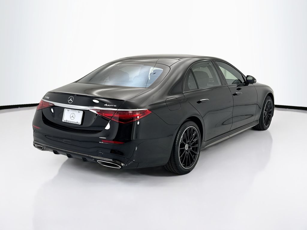 Thumbnail: 2026 Mercedes-Benz S-Class - 5