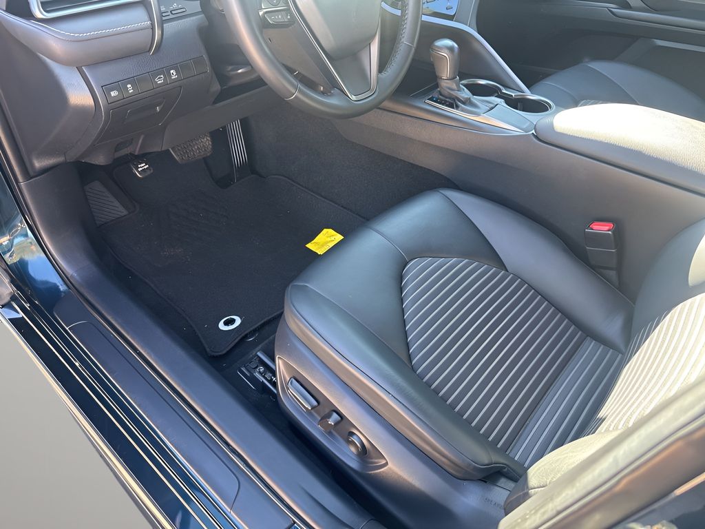 Used Car 2021 Toyota Camry  Se For Sale Under $30,000 In Austin, Texas