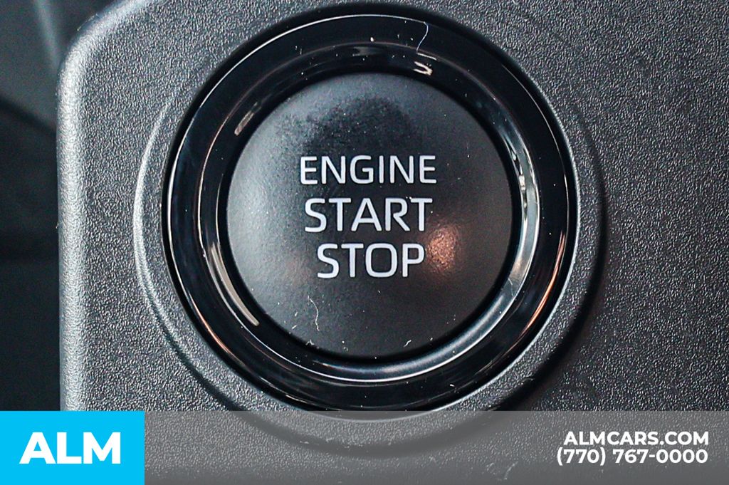 Used 2024 White Toyota SR5 image 41