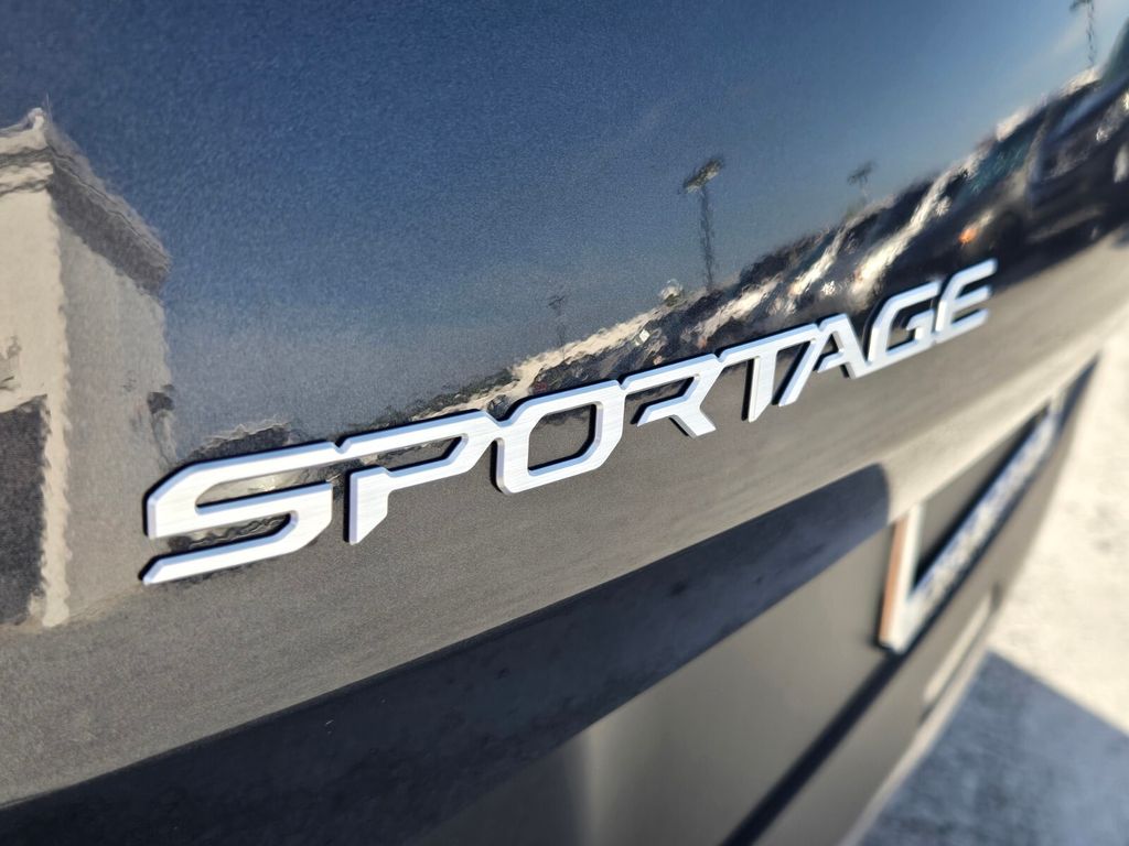 2027 Kia Sportage - $32,735