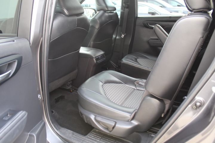 Used Car 2022 Toyota Highlander  Xse For Sale Under $35,000 In Georgetown, Texas