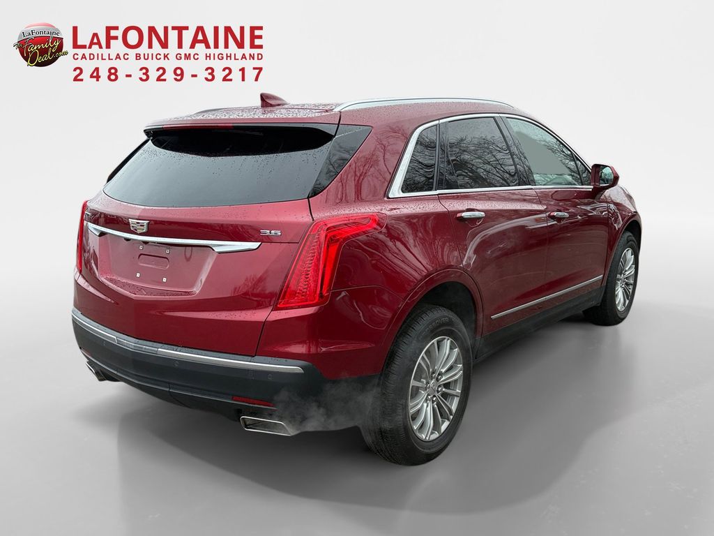 2019 Cadillac XT5 Luxury 7