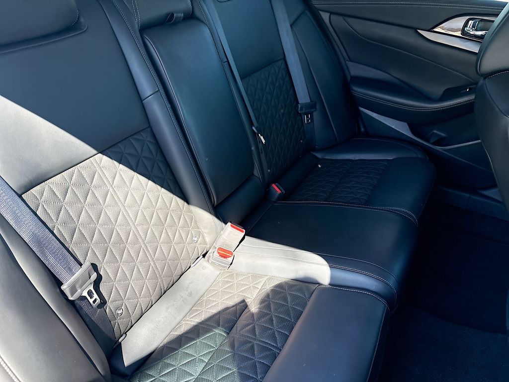 Used 2022 Gray Nissan Platinum image 29