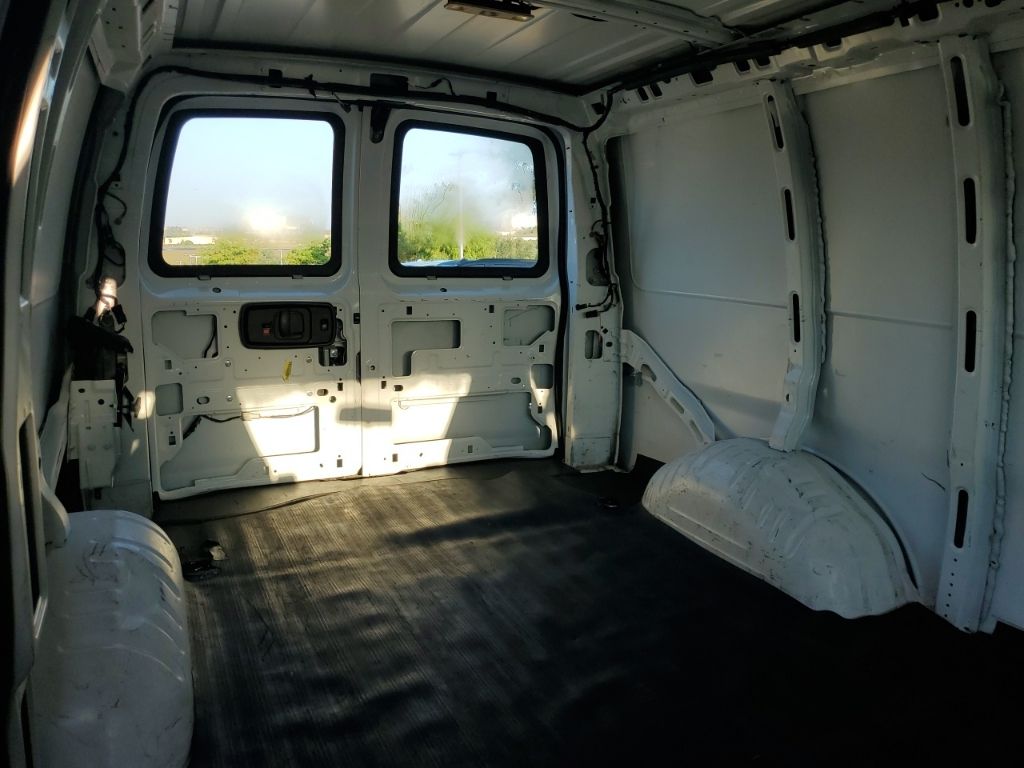 2020 Chevrolet Express 2500  Work Van In Austin, Texas