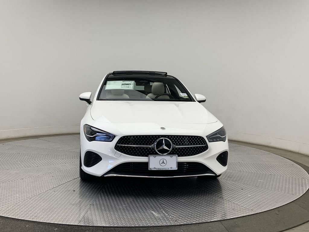 2025 Mercedes-Benz CLA 250 2