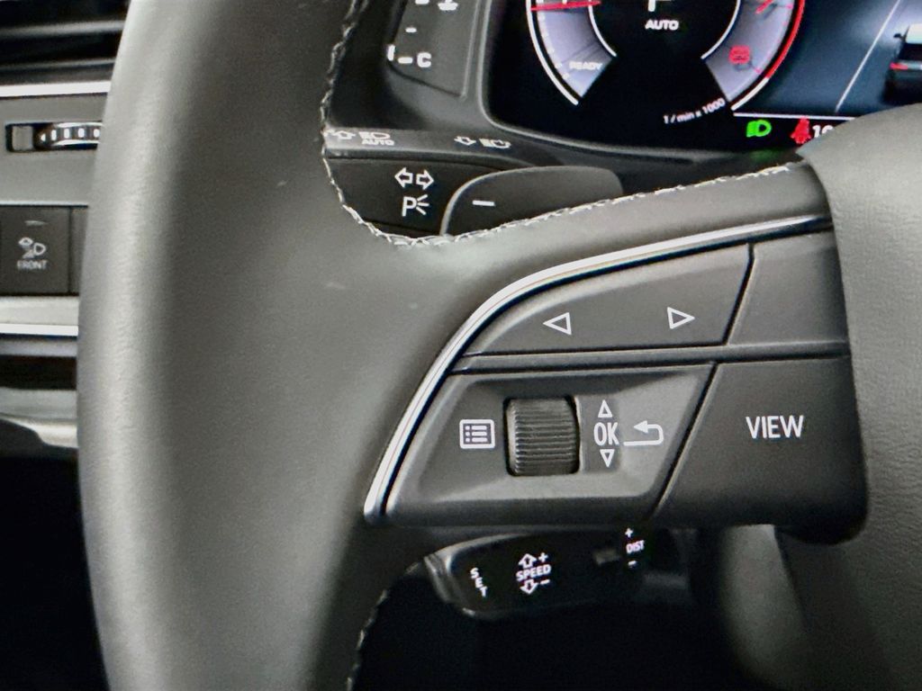 Thumbnail: 2026 Audi Q7 - 11