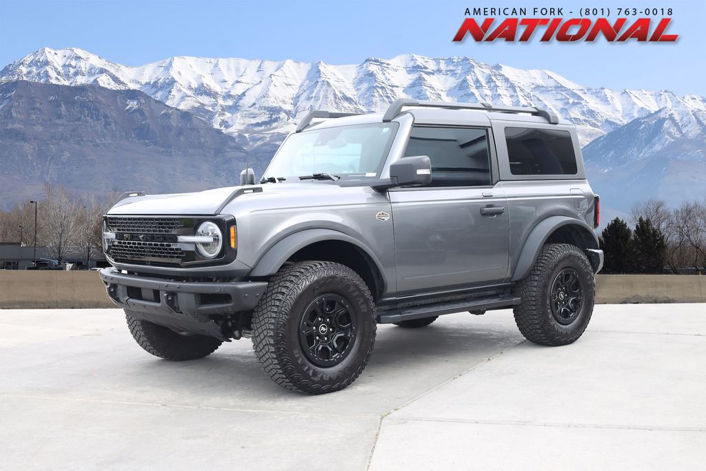 Carbonized Gray Metallic 2023 Ford Bronco SUV / Crossover Four-Wheel Drive Automatic