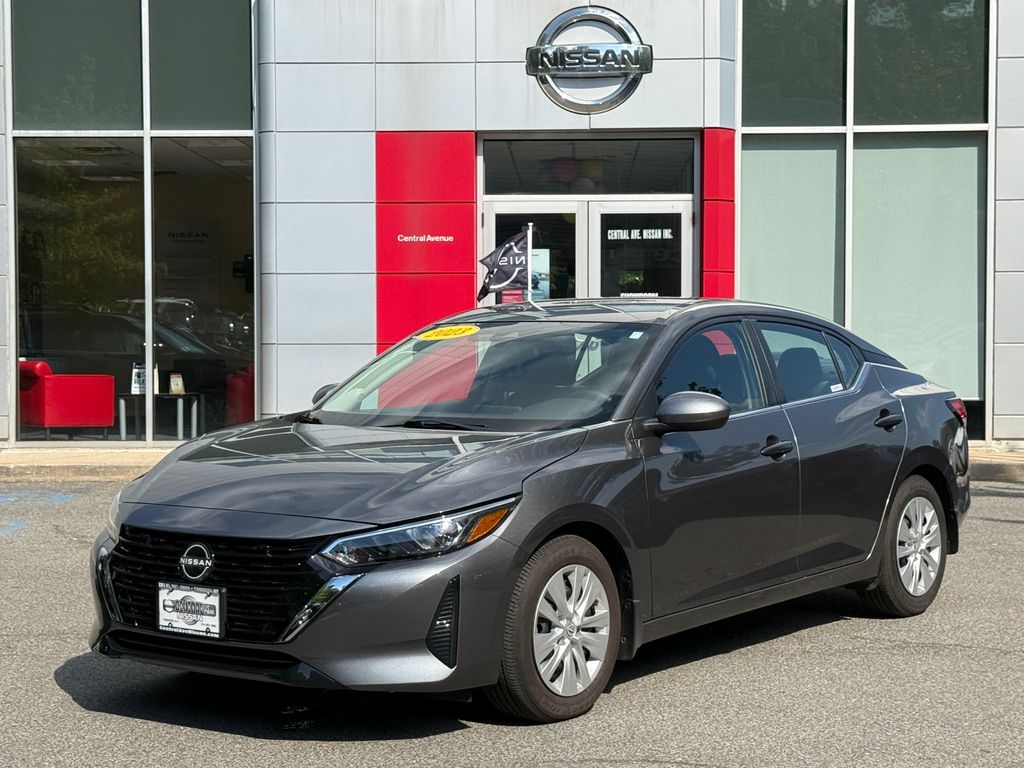 Gray (Gun Metallic) 2025 Nissan Sentra Sedan Front-Wheel Drive Continuously Variable Transmission