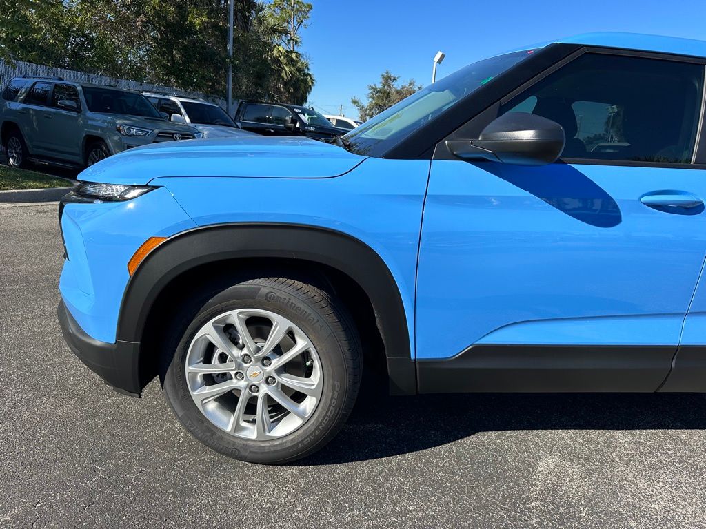 2024 Chevrolet TrailBlazer LS 11