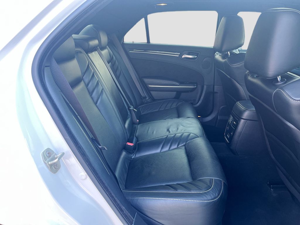 Used 2023 White Chrysler C image 29