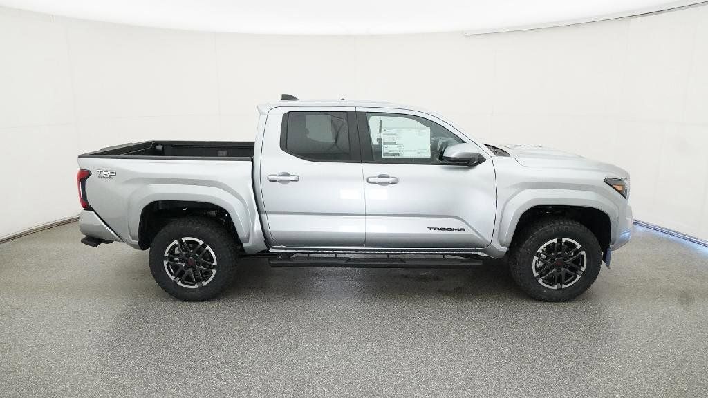 Thumbnail: 2025 Toyota Tacoma - 12