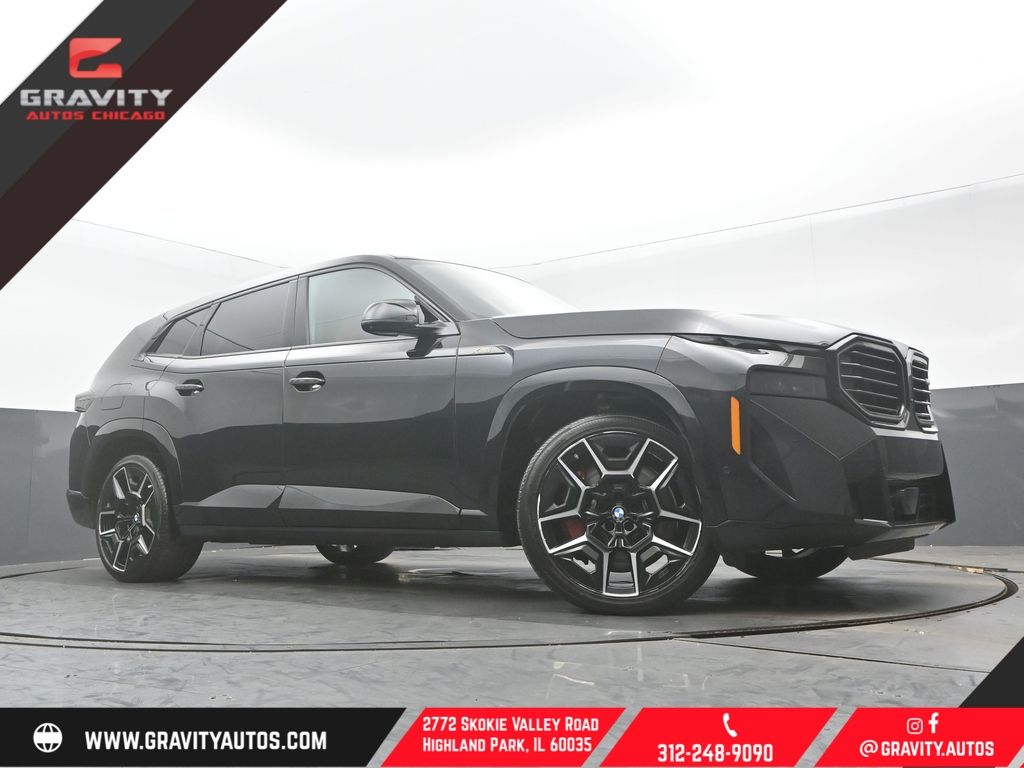 2023 BMW XM -'s photo