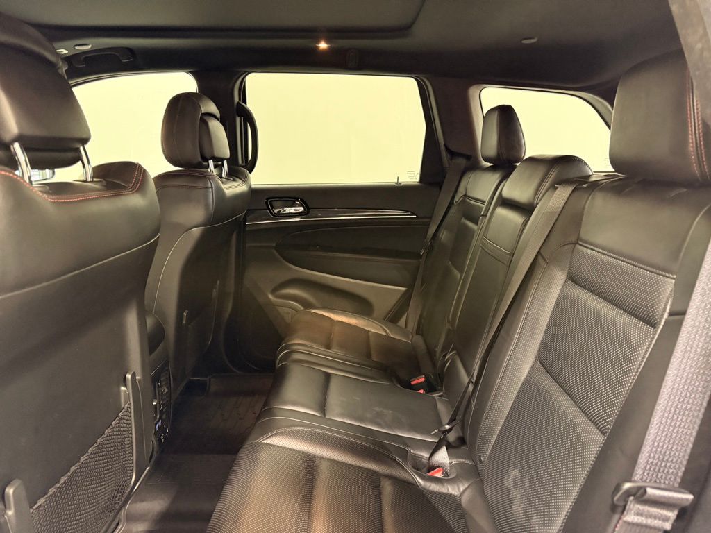 Thumbnail: 2019 Jeep Grand Cherokee - 21