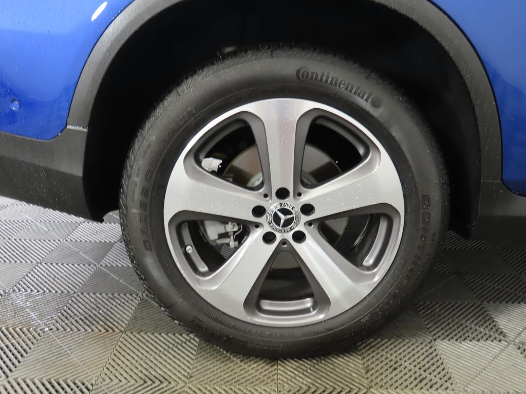 Thumbnail: 2022 Mercedes-Benz GLC - 32